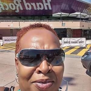 Meet your Posher, Katrina